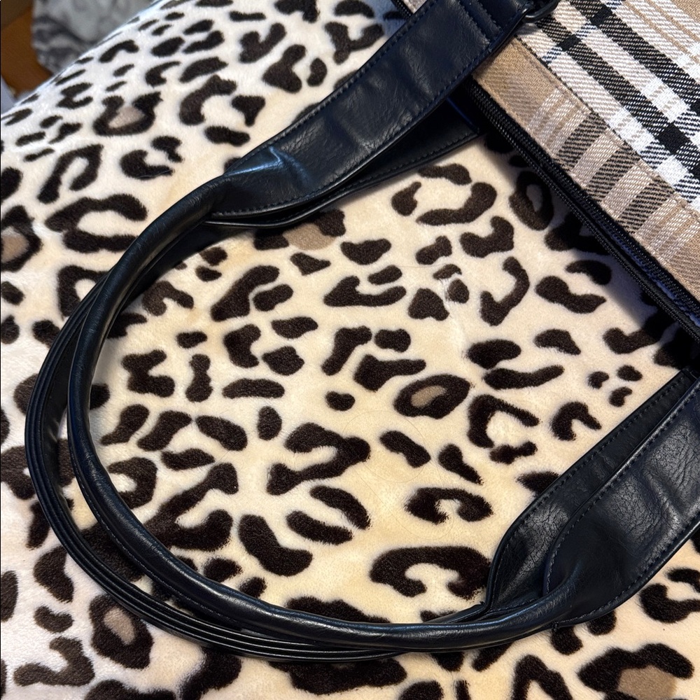 Limited edition plaid BÉIS mini weekender - Picture 9 of 10